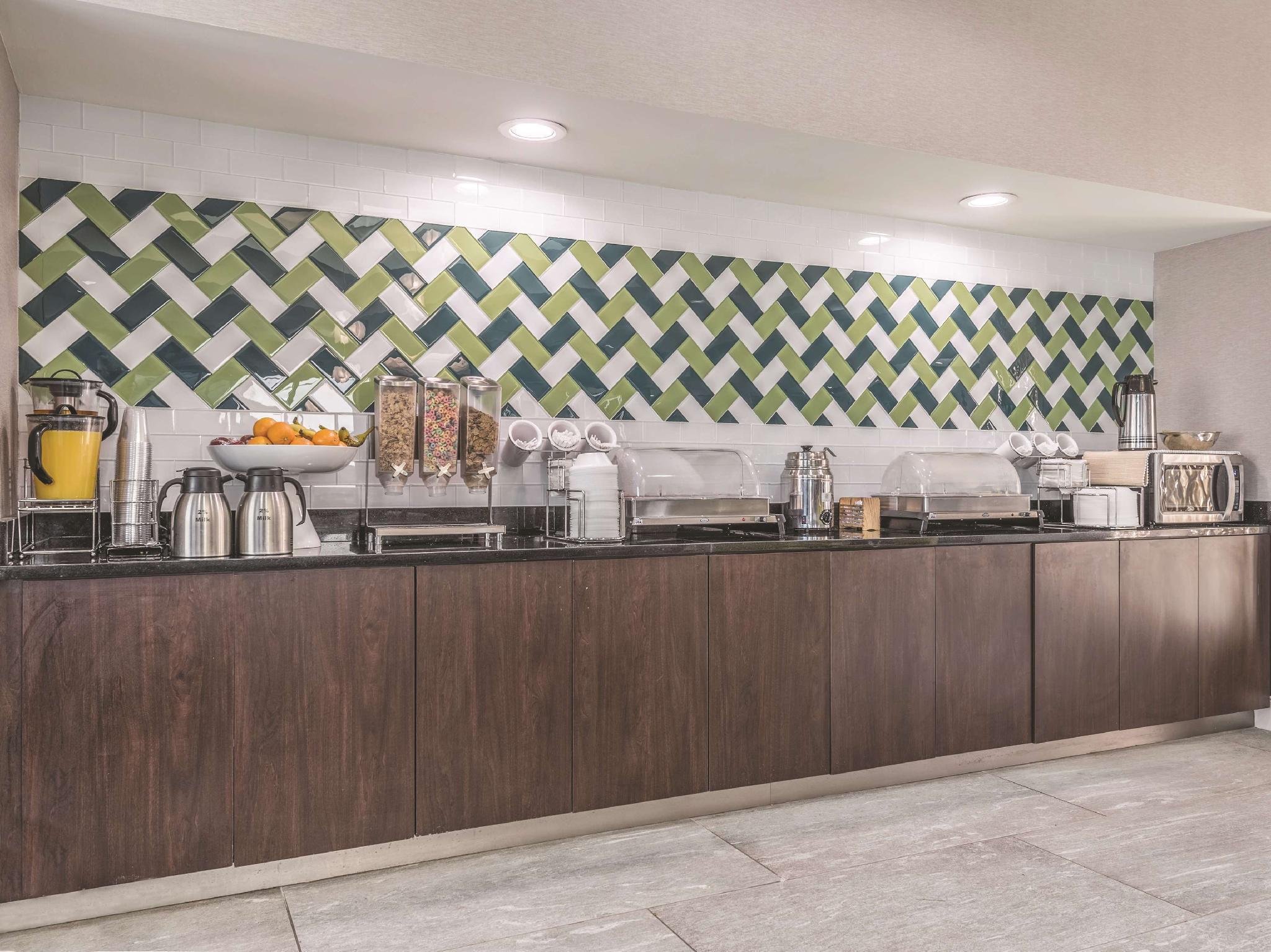 La Quinta By Wyndham Orlando Lake Mary Exterior foto